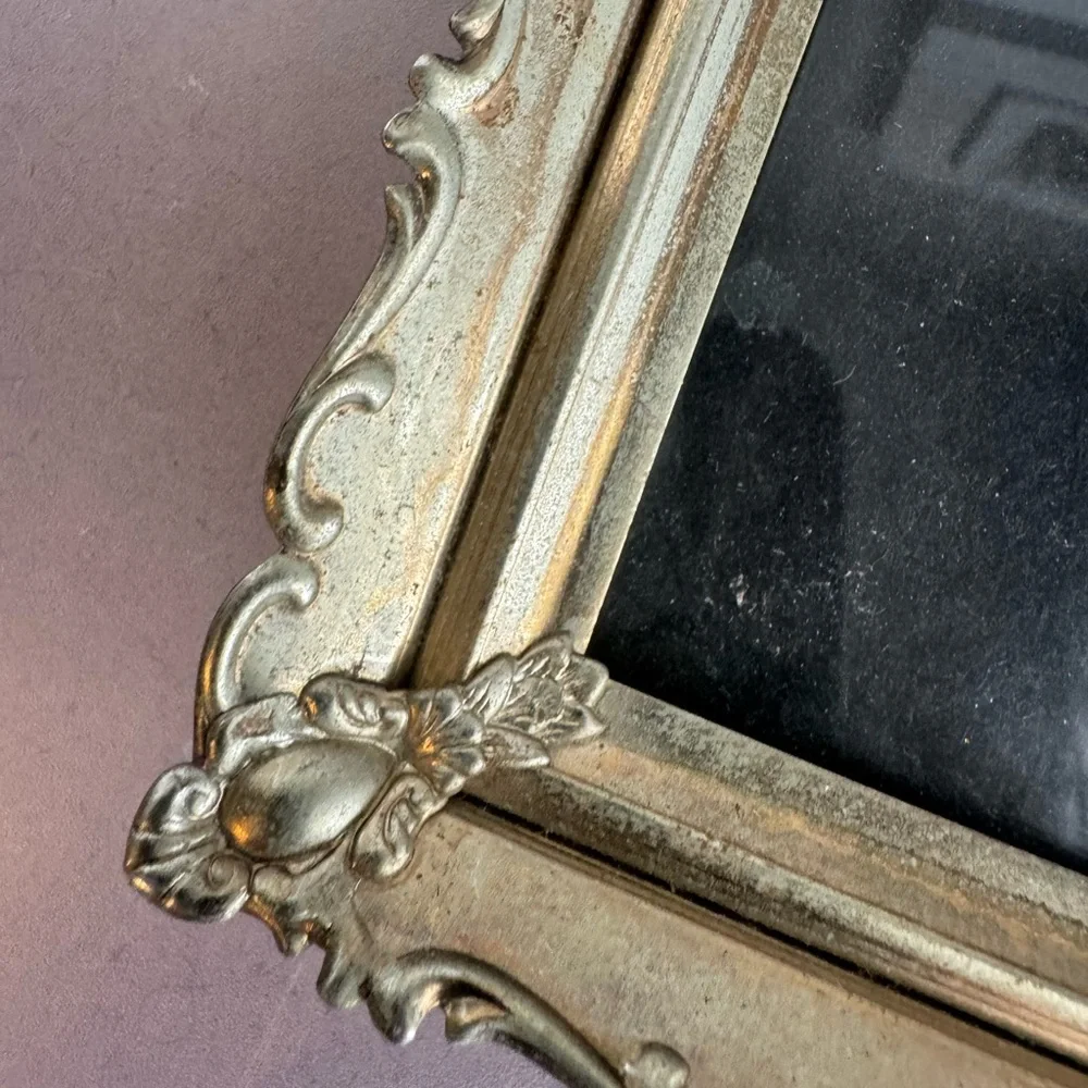 Vintage Beautiful Gold Frame